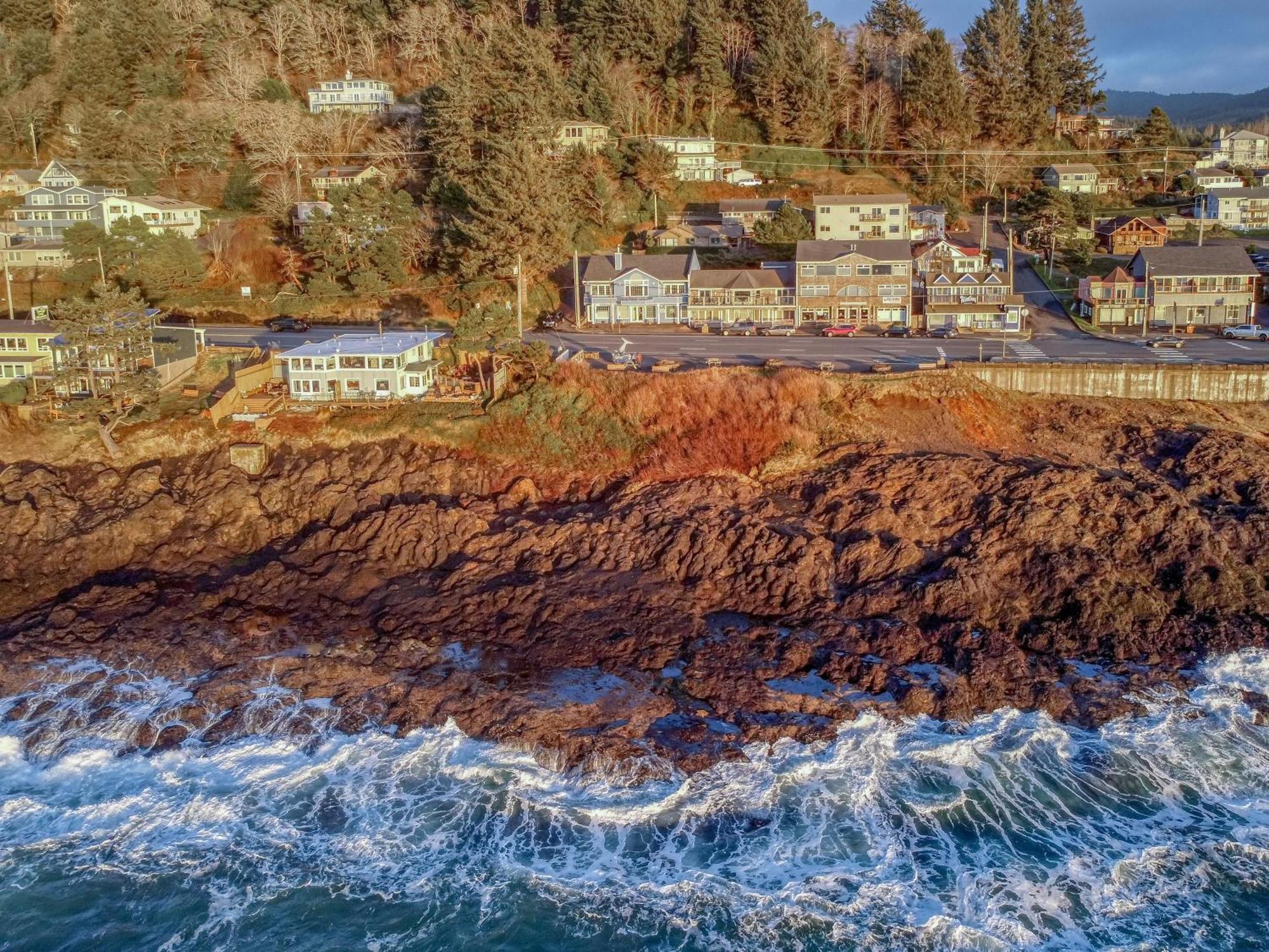 Whale'S Paradise Depoe Bay Exterior photo